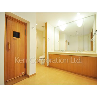 洗面設備　同タイプ9階のお部屋を撮影。仕様が異なることがあります。