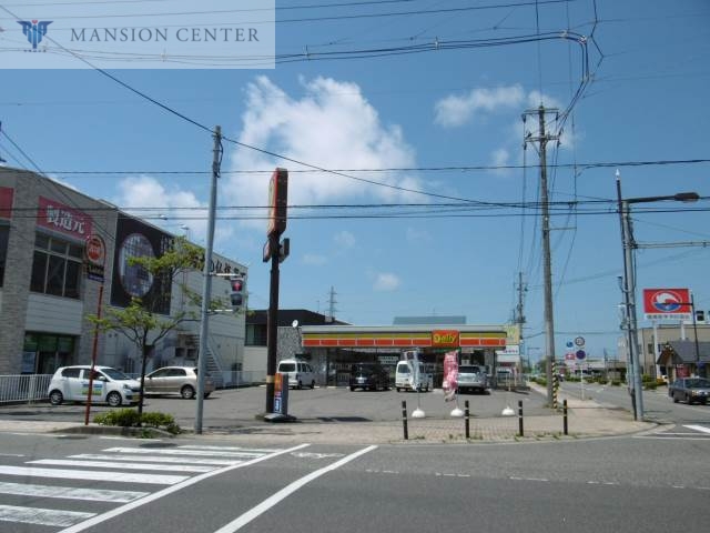 コンビニ　デイリーヤマザキ新潟はなみずき店（コンビニ）まで491m