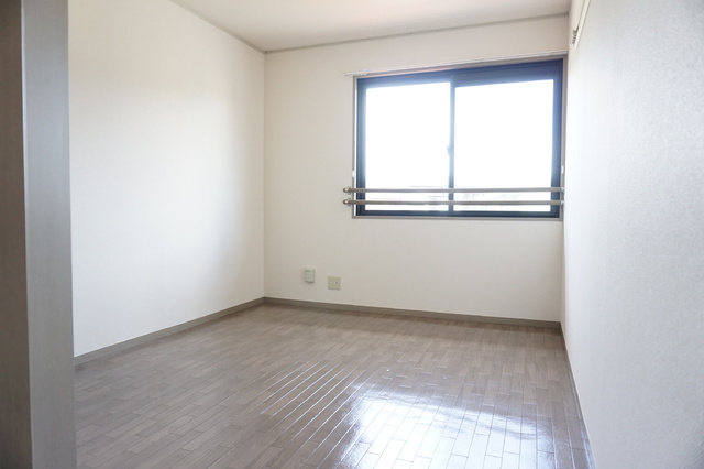 その他部屋・スペース　洋室６帖