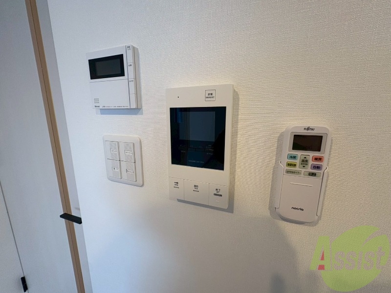 セキュリティ　ＴＶモニター付インターホンです。来客者の顔が見えるので安心！