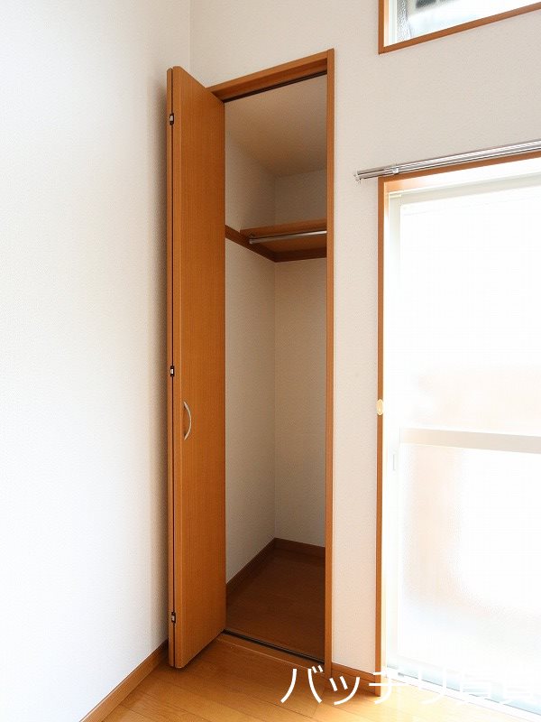 収納　※同型タイプの為、現状を優先いたします