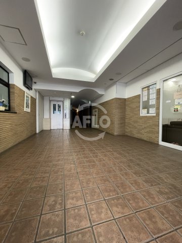 ロビー　グラスホッパー　ロビー