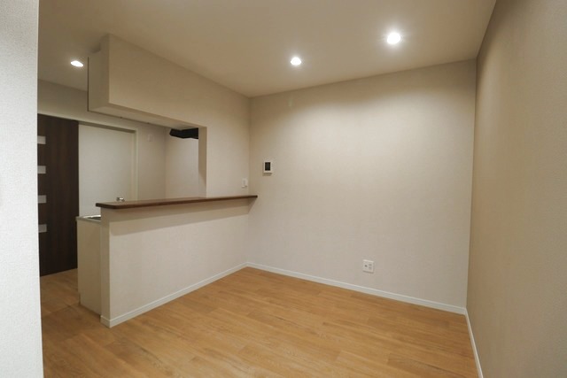 居室・リビング　写真は別部屋となります。