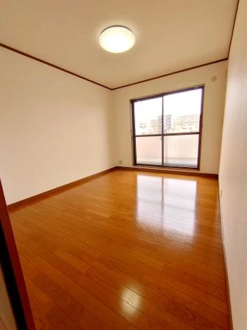 居室・リビング　使いやすい洋室のお部屋