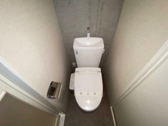 トイレ　ロータス平和島East