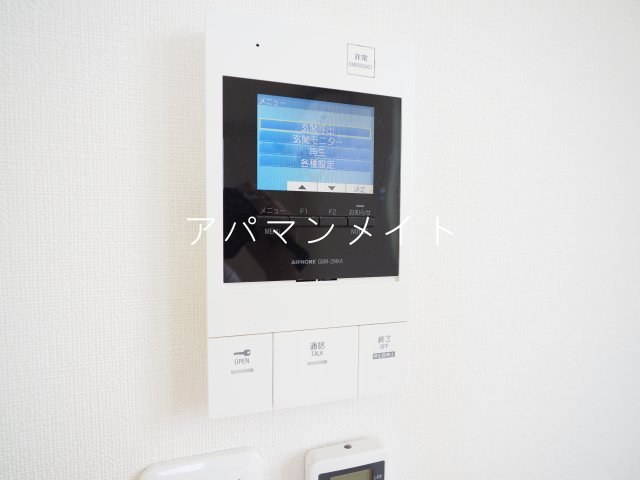 セキュリティ　TVモニター付きインターホンです