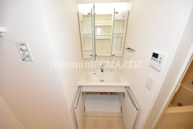 洗面設備　清潔感ある洗面所です！