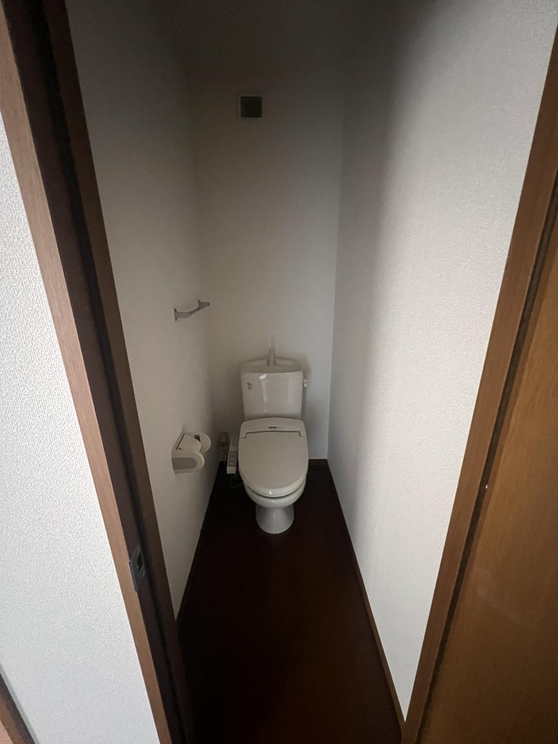 パストラルA棟のトイレ写真