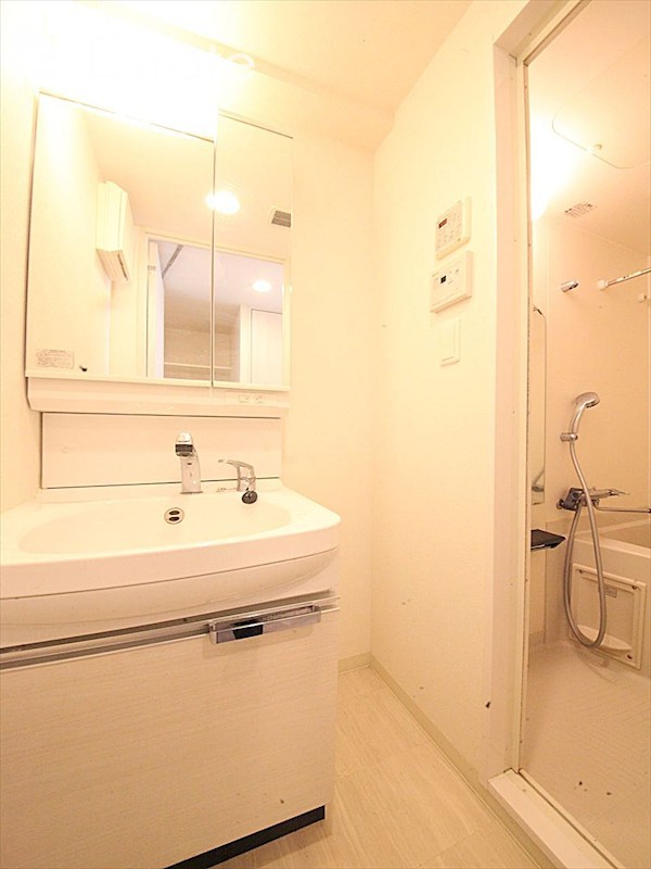 洗面設備　洗面所