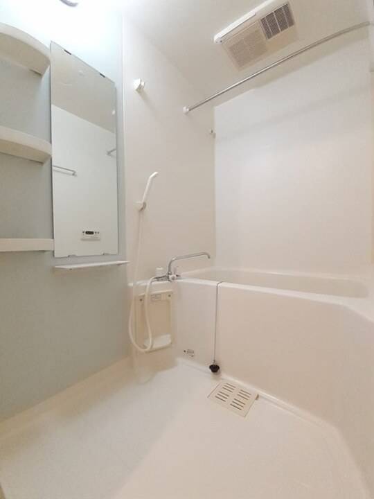 バス・シャワールーム　浴室
