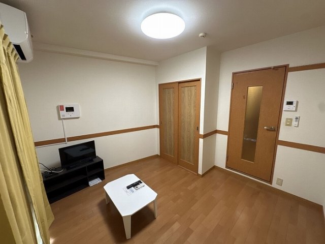 居室・リビング　居間です