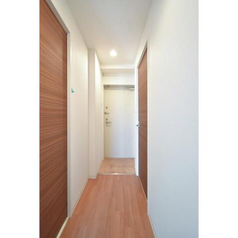 玄関　ウインズコート今福西　玄関