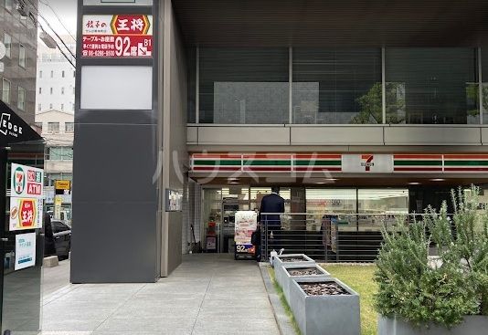 コンビニ　セブンイレブン 大阪南本町2丁目店（コンビニ）まで253m