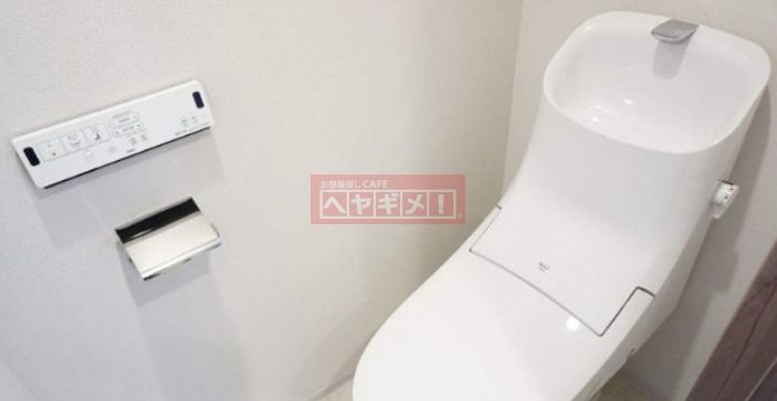 トイレ　トイレ