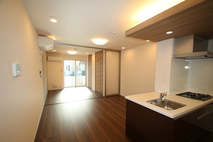 居室・リビング　リビングは広々11.5帖♪