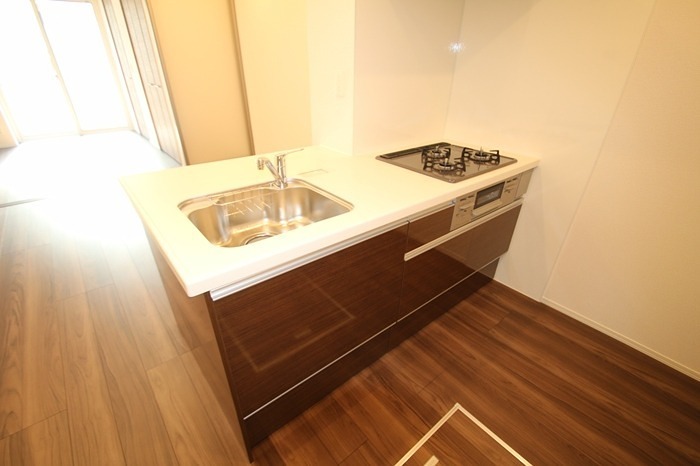 キッチン　3口コンロ・グリル付きです★