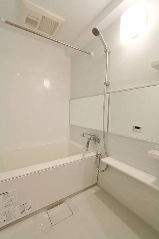 バス・シャワールーム　バスルームもオシャレですね