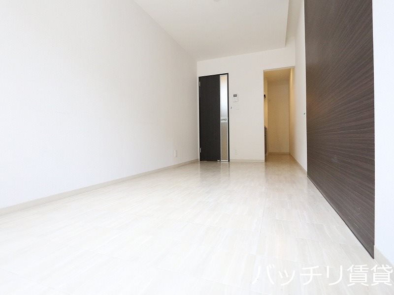 居室・リビング　別部屋の為、現状優先