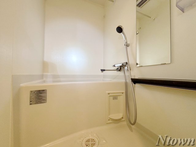 バス・シャワールーム　お風呂です