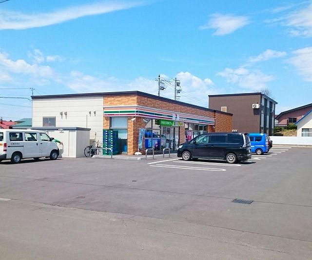 コンビニ　セブンイレブン名寄西１０条店（コンビニ）まで750m