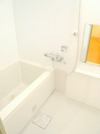 バス・シャワールーム　ゆったり過ごせるお風呂です