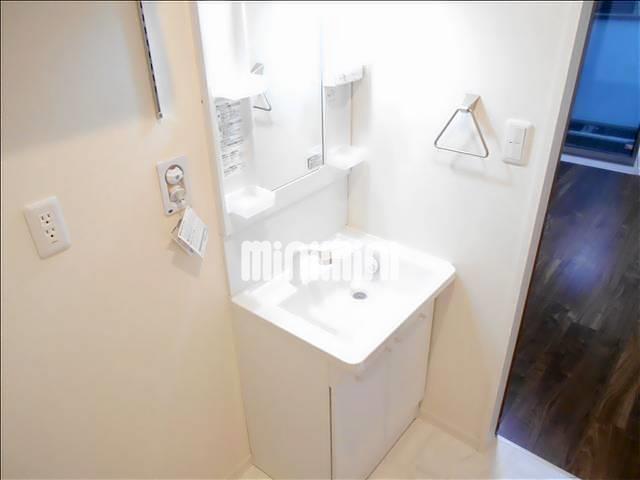 洗面設備　洗髪洗面化粧台