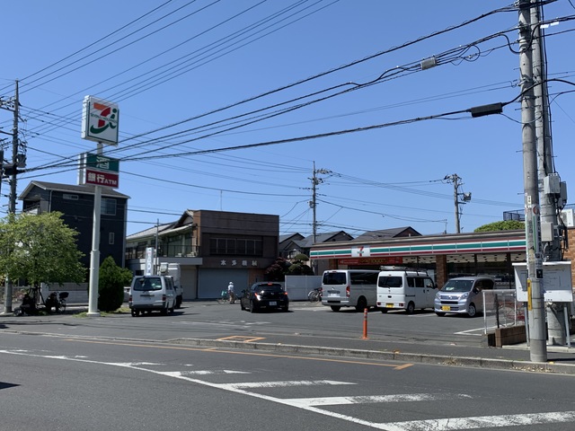 コンビニ　セブンイレブン新座栗原1丁目店（コンビニ）まで664m