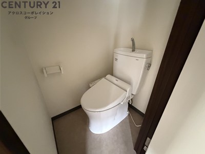 トイレ　コンパクトで使いやすいトイレです
