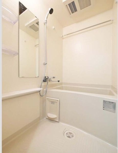 バス・シャワールーム　同シリーズの内装写真となります