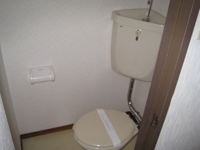 トイレ　同型タイプ