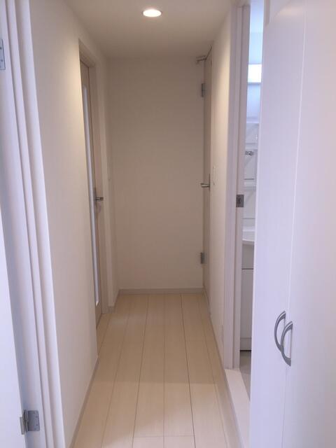 玄関　反転タイプ