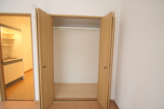収納　※別号室の写真です。