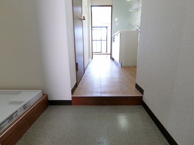 玄関　詳細は、RISUMO江坂本店→06-6155-7137まで♪