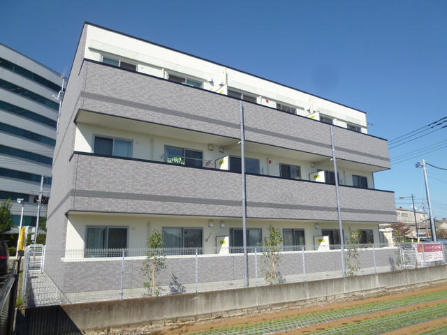 建物外観　人気の都市ガス♪たっぷり収納できるＷＩＣ♪室内設備も充実♪
