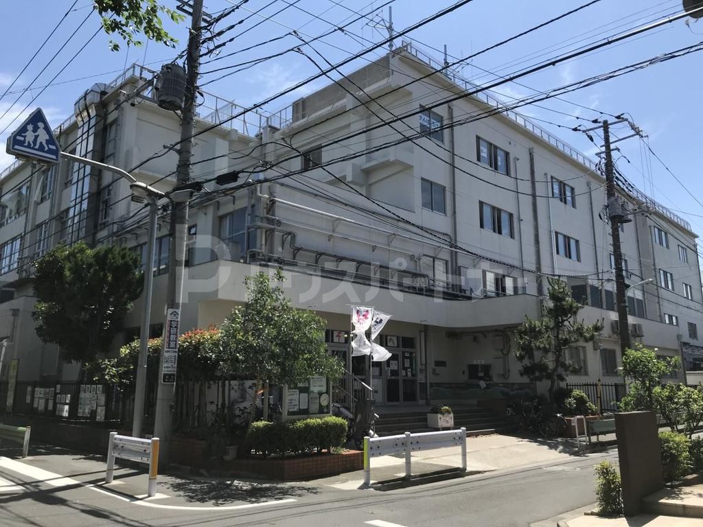 小学校　江東区立第六砂町小学校（小学校）まで490m