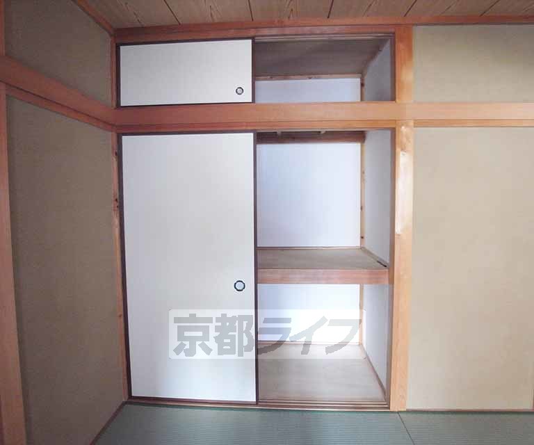 収納　収納も至るところにございます