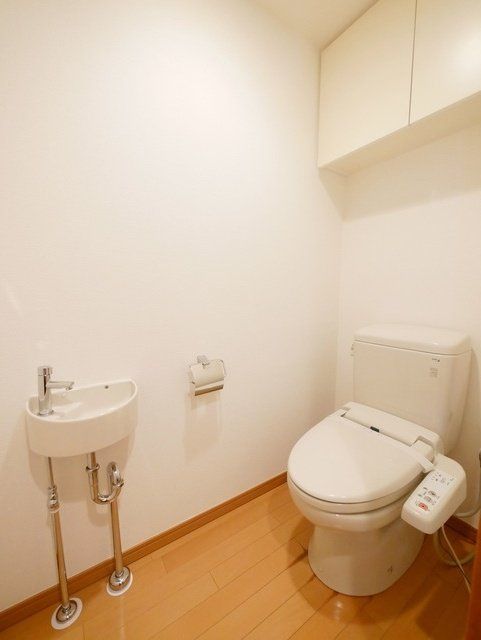 トイレ　★お部屋探しはタウンハウジング稲田堤店まで★