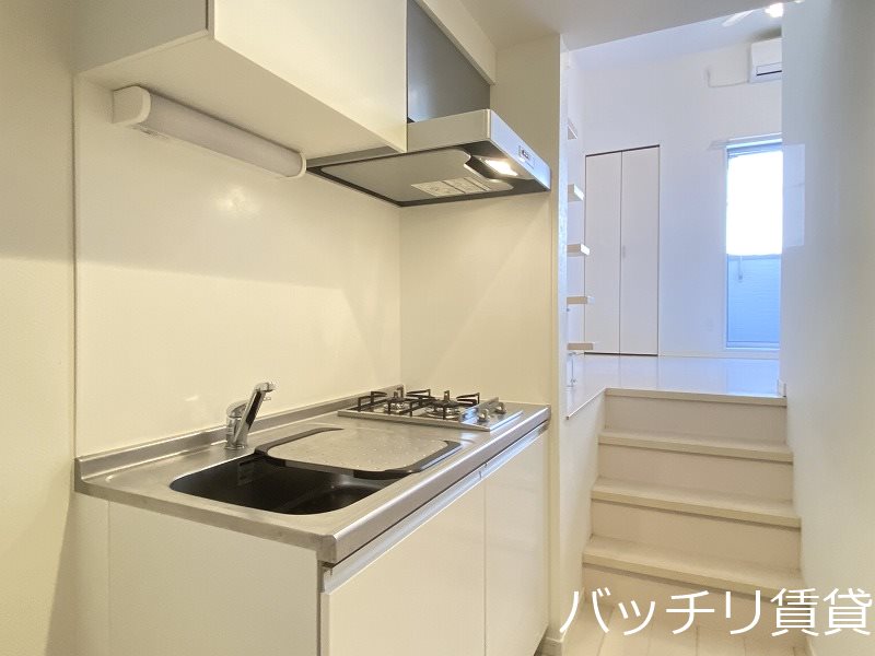 キッチン　同型タイプの為、現状を優先致します。