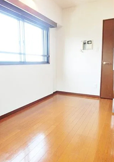 居室・リビング　別部屋の画像を使用しております。