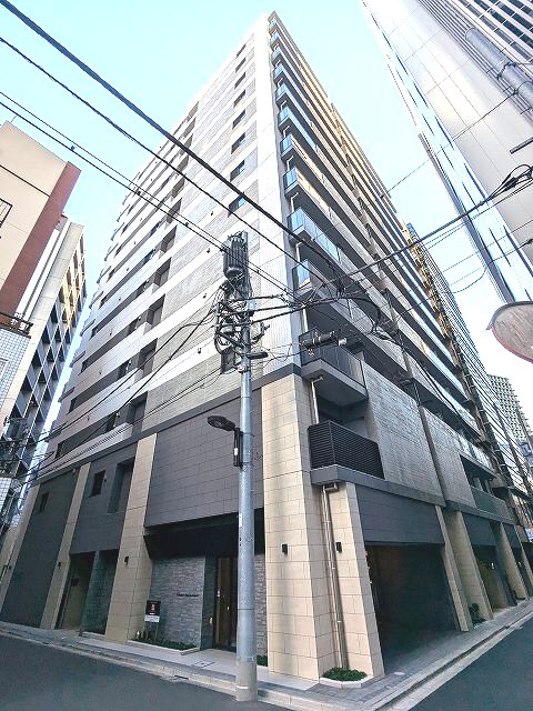 建物外観　大通りから一歩入った静かな場所です