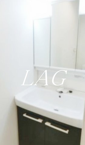 洗面設備　洗面台です。