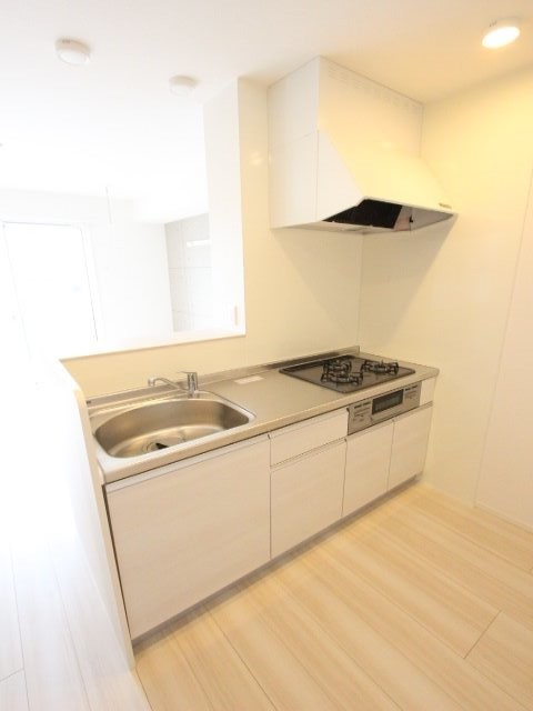 キッチン　別部屋参考写真です