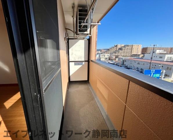 バルコニー　イメージ