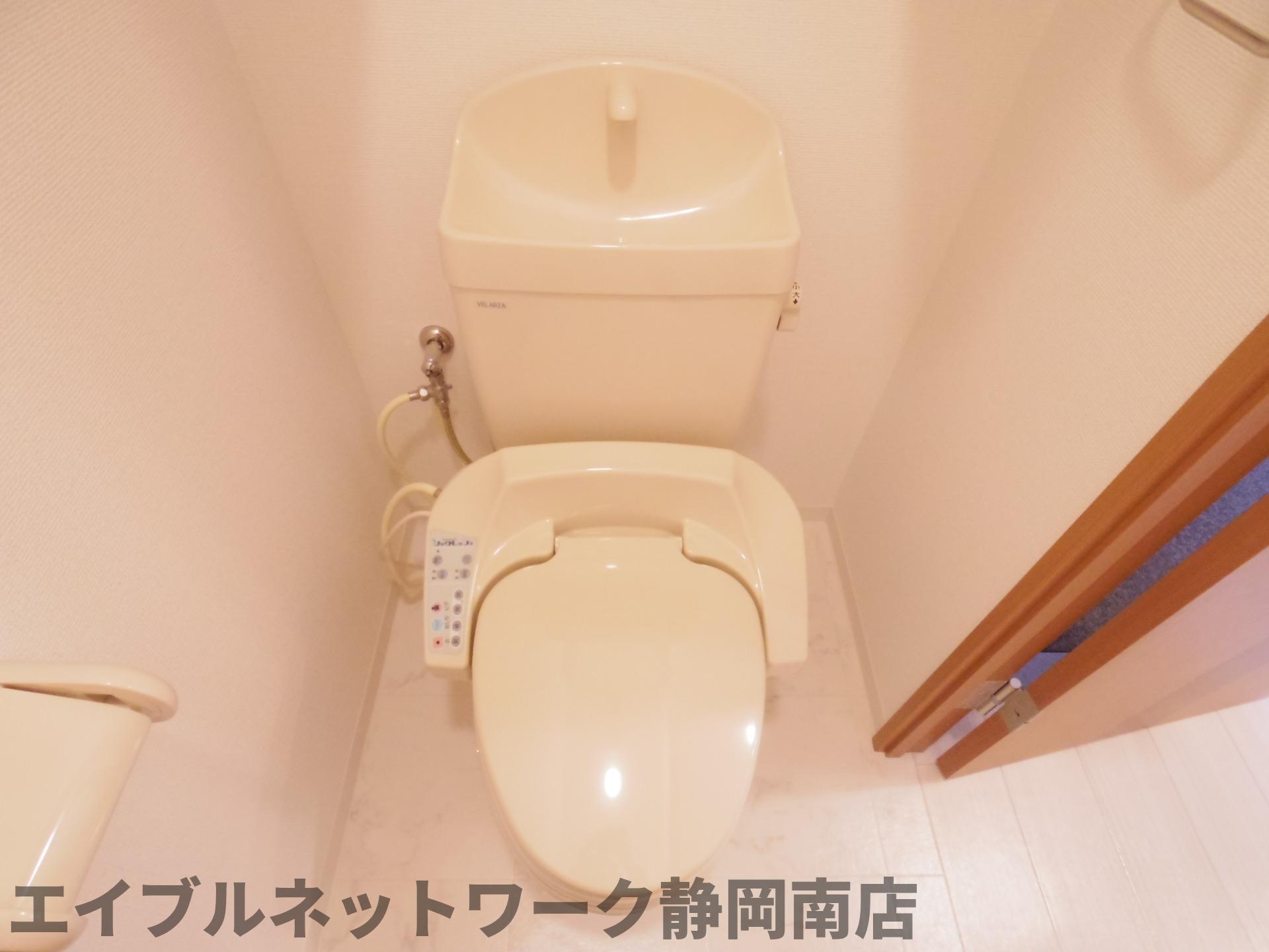 トイレ　イメージ