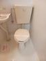 トイレ　落ち着いた色調のトイレです