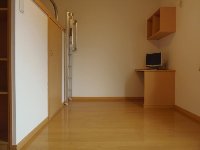 居室・リビング　ゆったりとした居間です