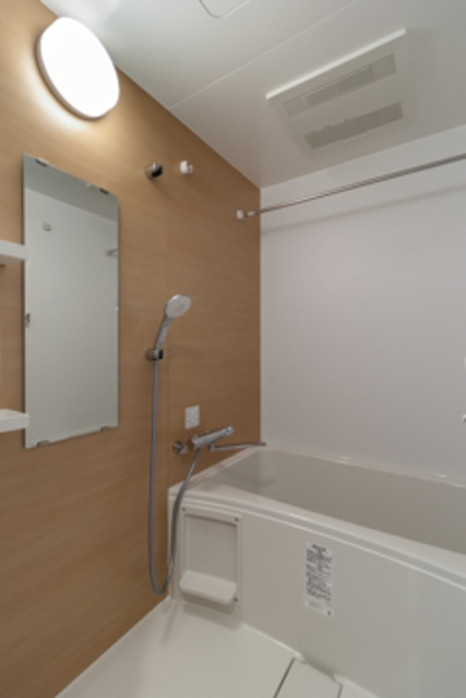 バス・シャワールーム　※写真は同タイプ住戸です。