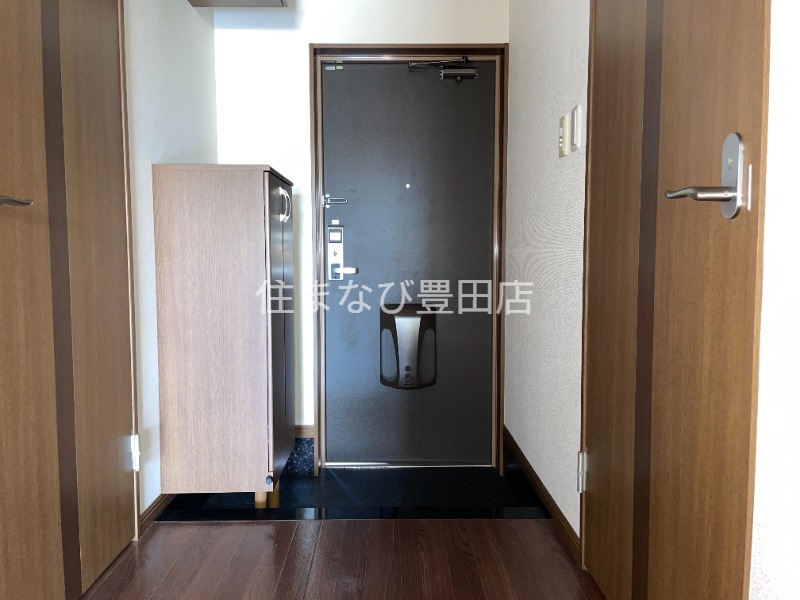 玄関　同型タイプ