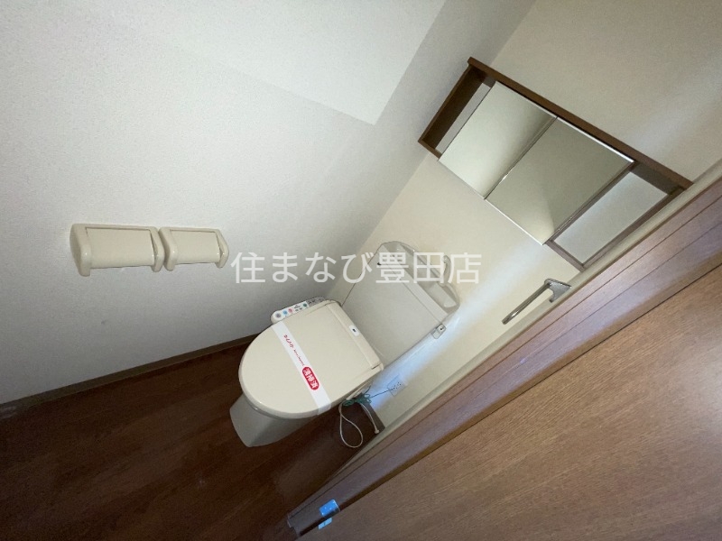 トイレ　同型タイプ