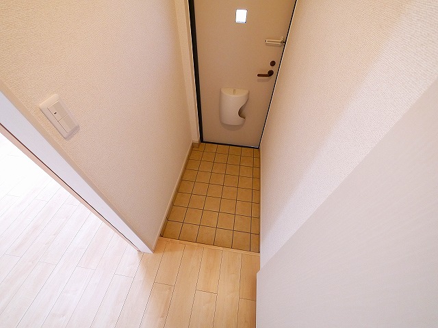 玄関　シンプルで使いやすい玄関です